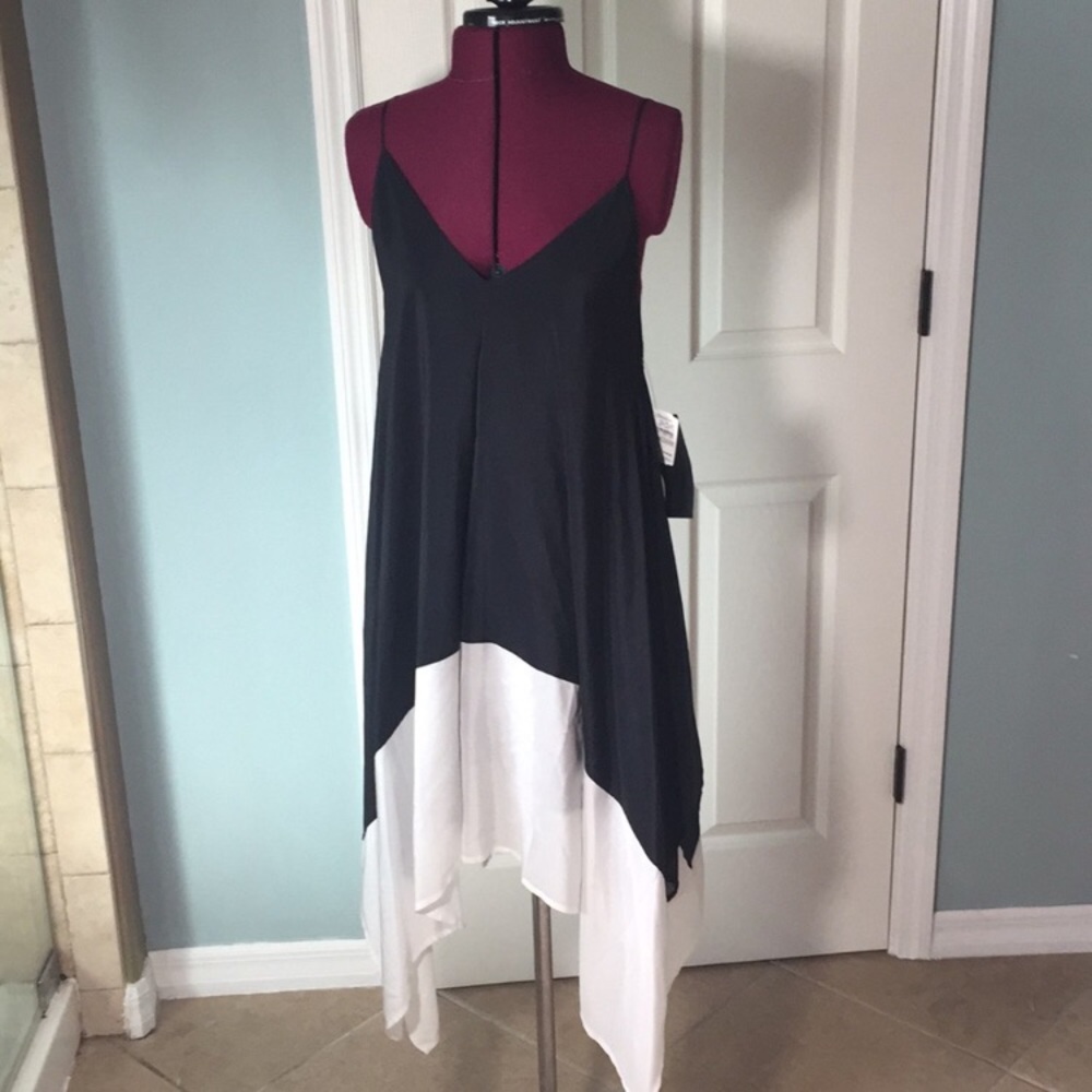 NEW!!! Beautiful black/white sun dress, NWOT